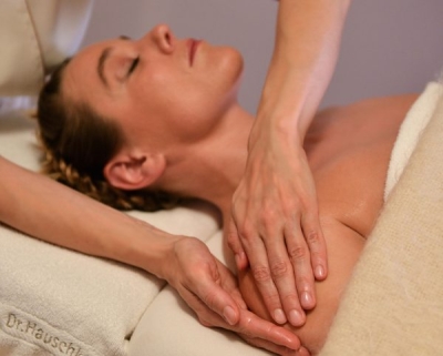 Soin Plénitude, Soin Signature pour le Visage Dr. Hauschka – 2h / 140€